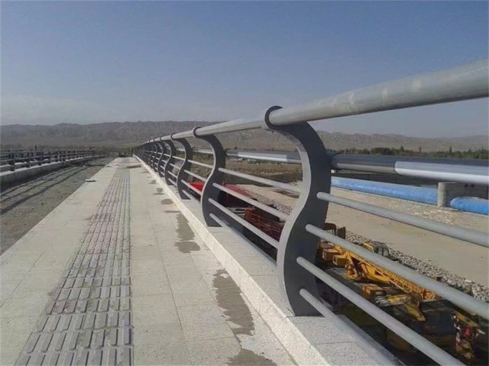 河道護欄