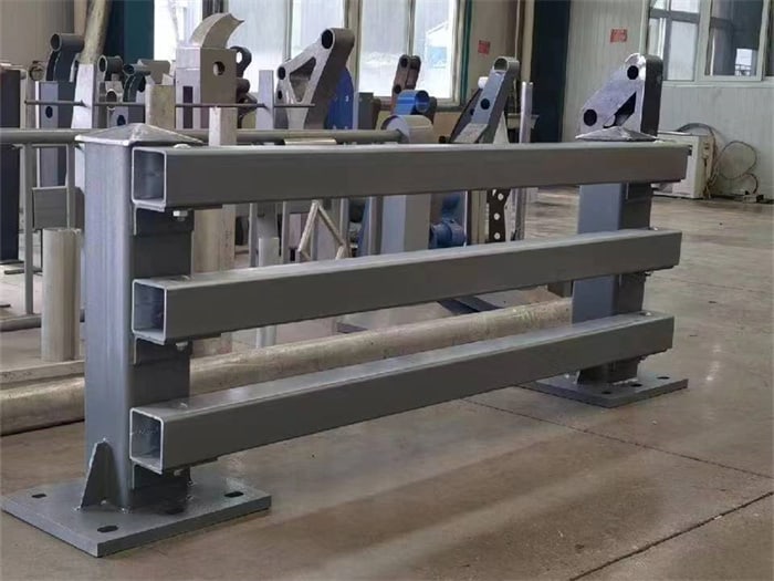防撞護欄